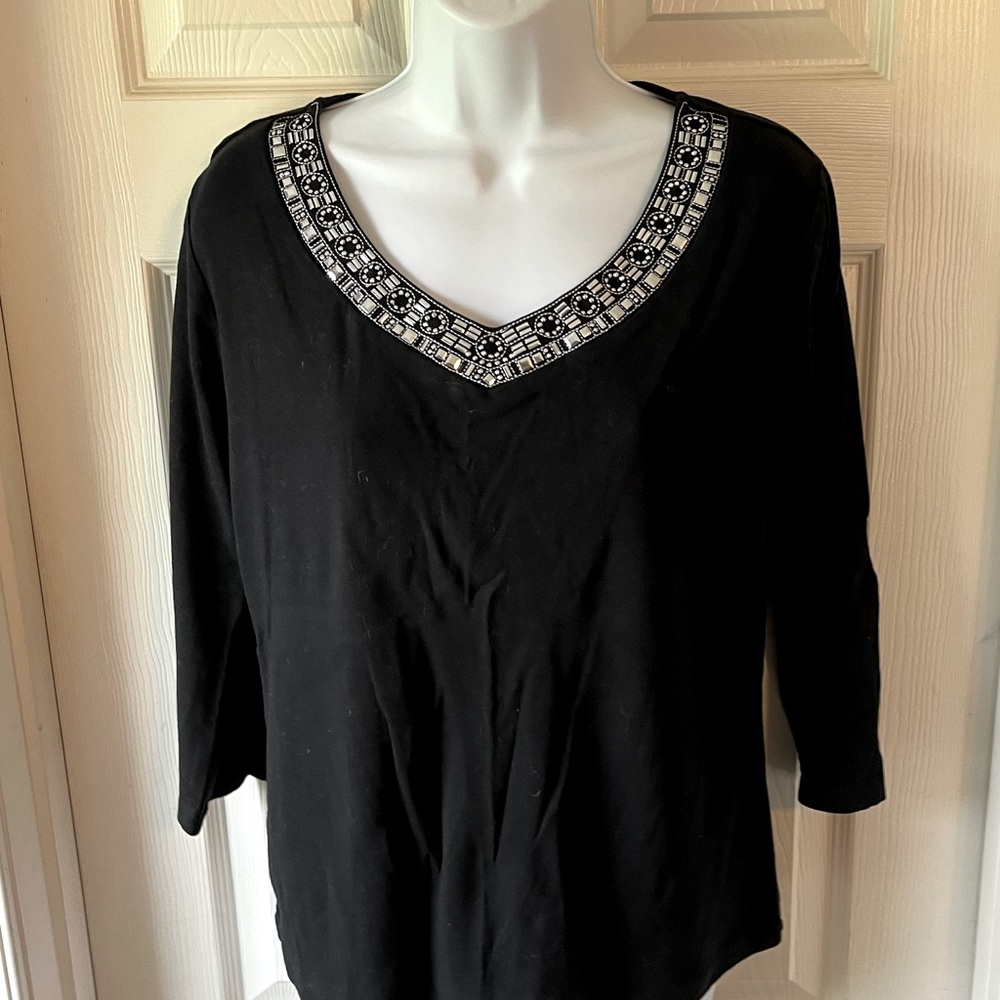 Women’s Black Top
